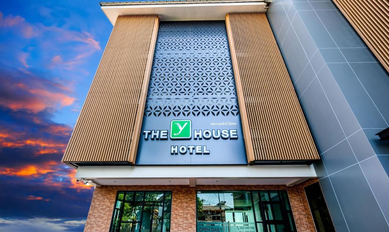 The Y House Hotell Chiang Mai Exteriör bild